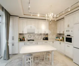 Casă, Centru, CIOCÂRLIEI