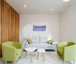 Casă, Centru, GEORGE MENIUC