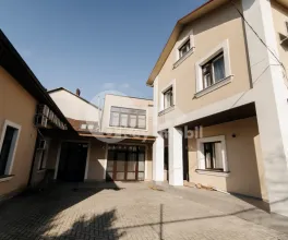 Casă, Centru, COJOCARILOR