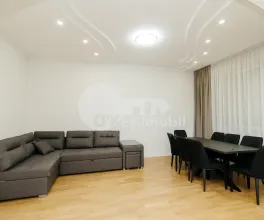 Casă, Botanica, CETATEA ALBĂ