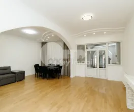 Дом, Ботаника, ЧЕТАТЯ АЛБЭ