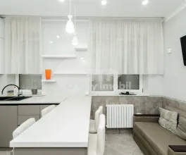 Дом, Ботаника, ЧЕТАТЯ АЛБЭ