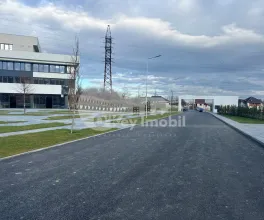 Townhouse,Buiucani, GHIOCEILOR