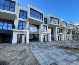 Townhouse,Buiucani, GHIOCEILOR