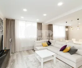 Apartament, Centru, MELESTIU