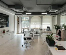 Офис, Центр, ПЕТРУ МОВИЛЭ