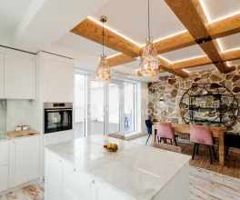 Penthouse, DURLEȘTI