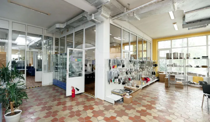 Комм. помещение, Ботаника, ДАЧИЯ