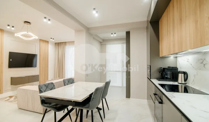 Квартира, Центр, ТРИКОЛОРУЛУЙ