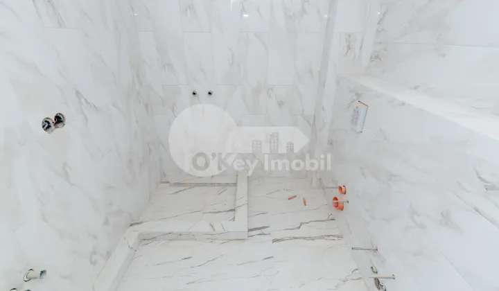 Таунхаус, КОЖУШНА