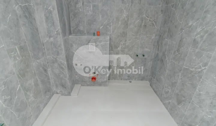 Таунхаус, КОЖУШНА