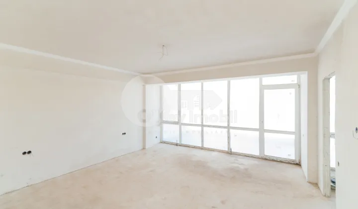 Таунхаус, КОЖУШНА