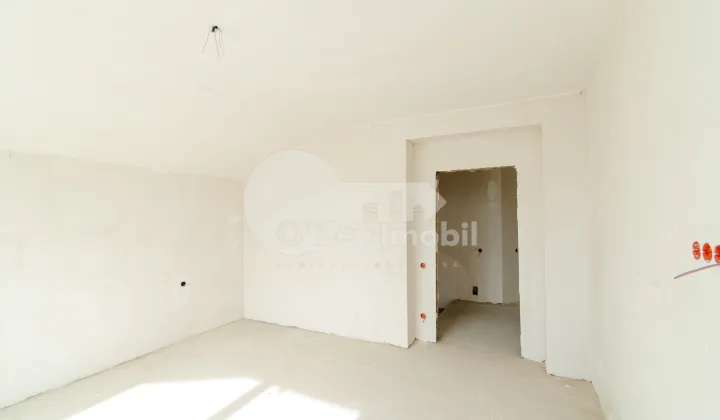 Дом, КОЖУШНА