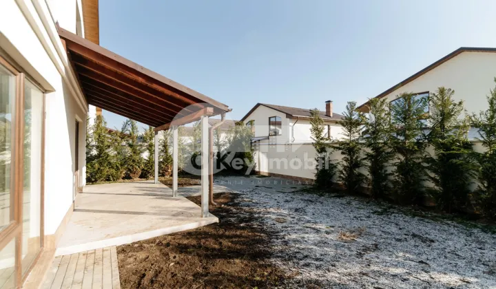 Дом, КОЖУШНА