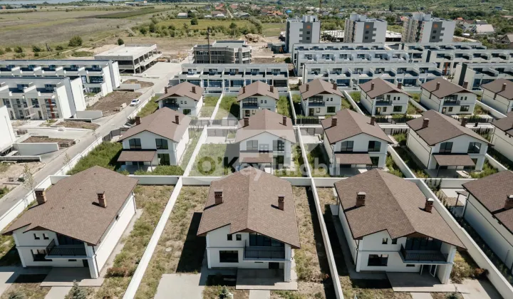 Дом, КОЖУШНА