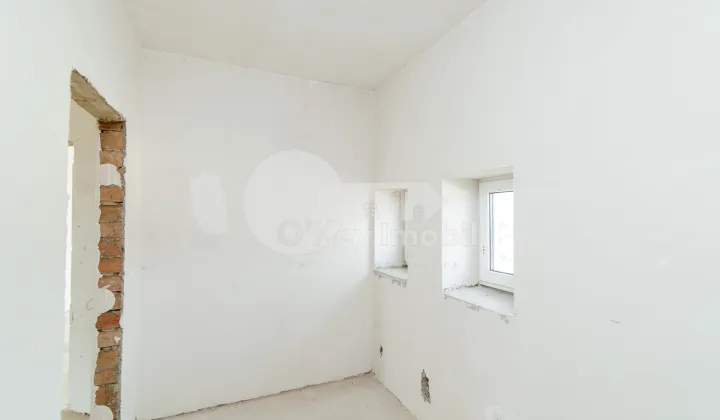 Дом, КОЖУШНА