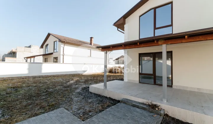 Дом, КОЖУШНА