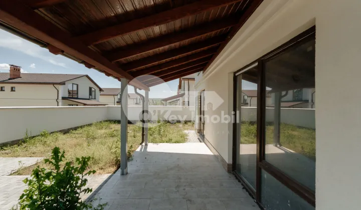 Дом, КОЖУШНА