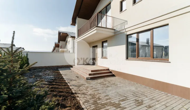 Дом, КОЖУШНА