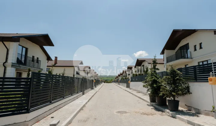 Дом, КОЖУШНА