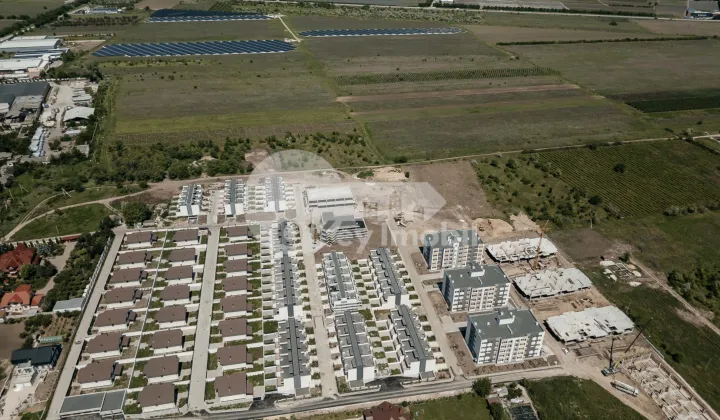 Дом, КОЖУШНА