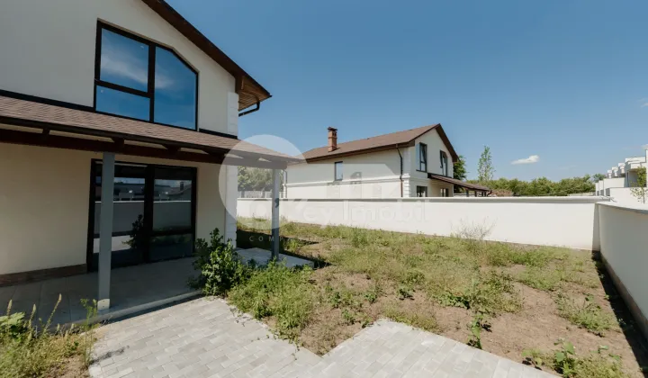 Дом, КОЖУШНА