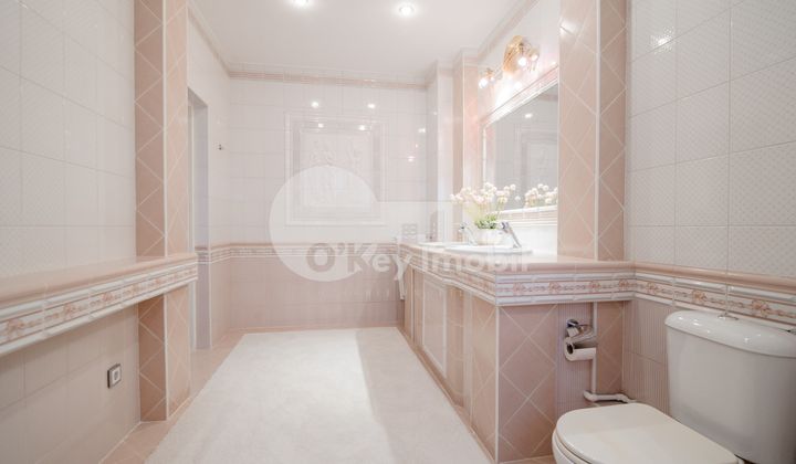 Квартира, Центр, МИХАЙ ЕМИНЕСКУ