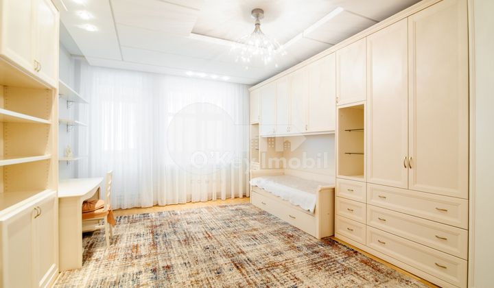 Квартира, Центр, МИХАЙ ЕМИНЕСКУ