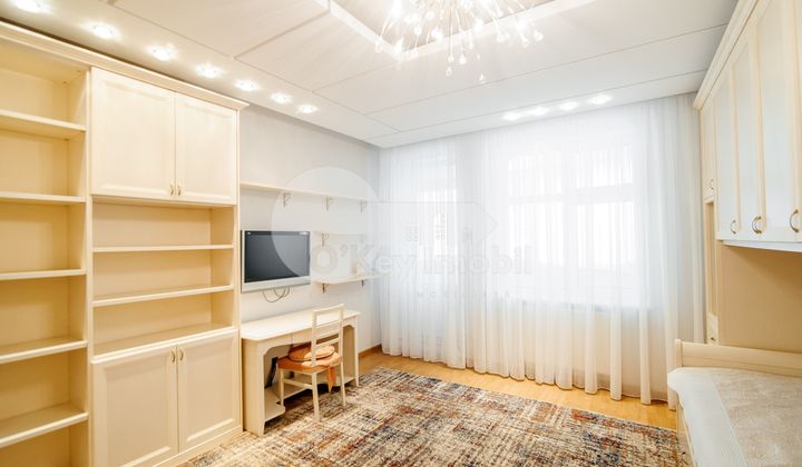 Квартира, Центр, МИХАЙ ЕМИНЕСКУ