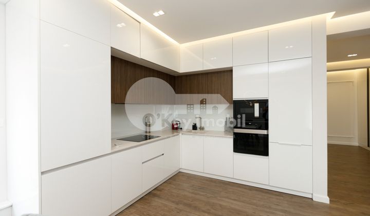 Apartament, Centru, MOARA ROȘIE