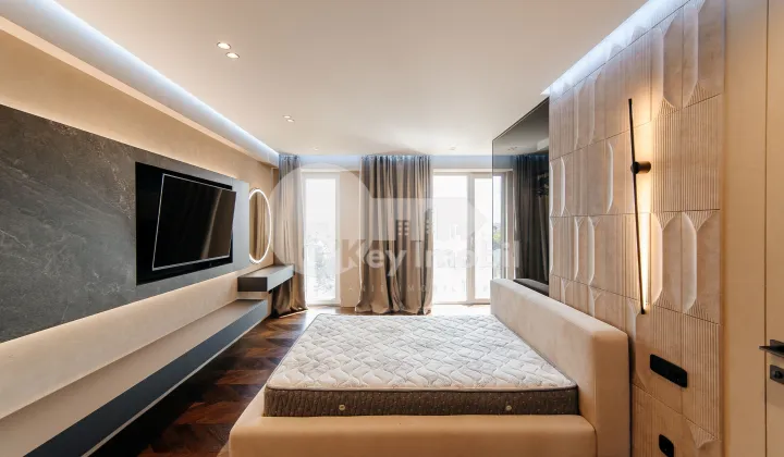 Квартира, Центр, ПАН ХАЛИППА