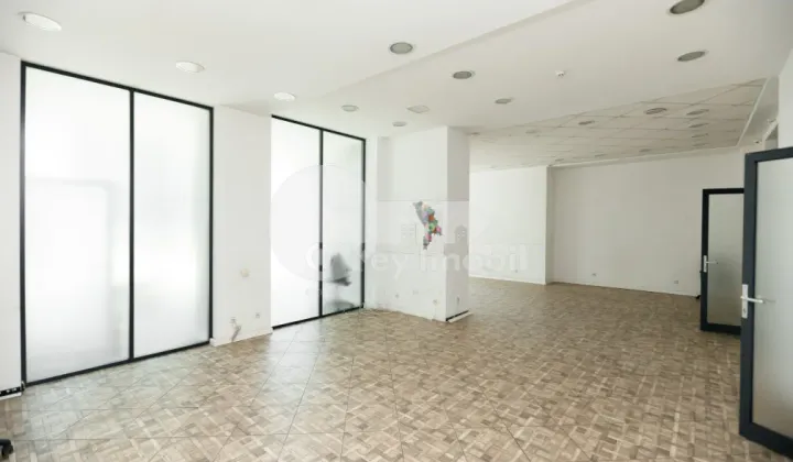 Spațiu comercial, Centru, ALEXANDRU CEL BUN