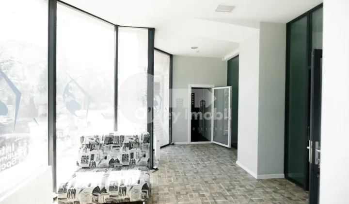 Spațiu comercial, Centru, ALEXANDRU CEL BUN