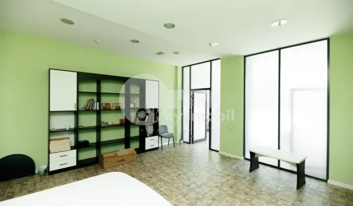 Spațiu comercial, Centru, ALEXANDRU CEL BUN