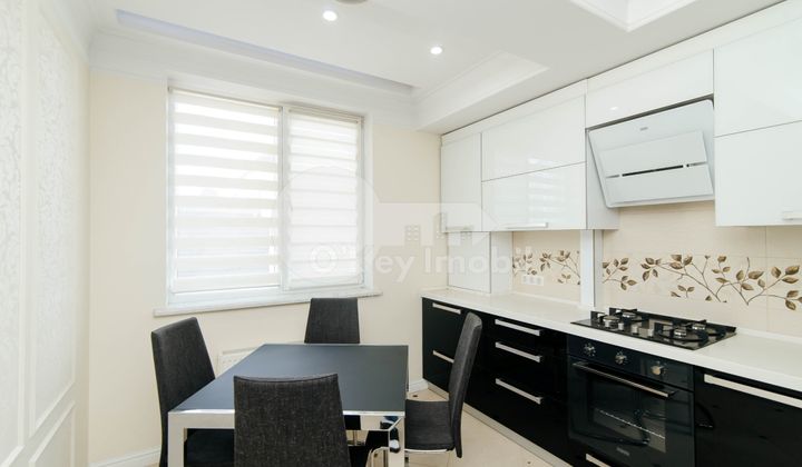 Квартира, Центр, ЧУФЛЯ