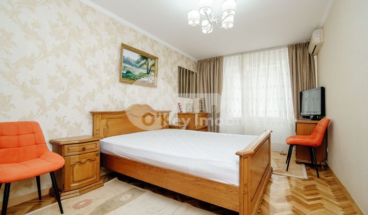 Квартира, Центр, ПЕТРУ МОВИЛЭ