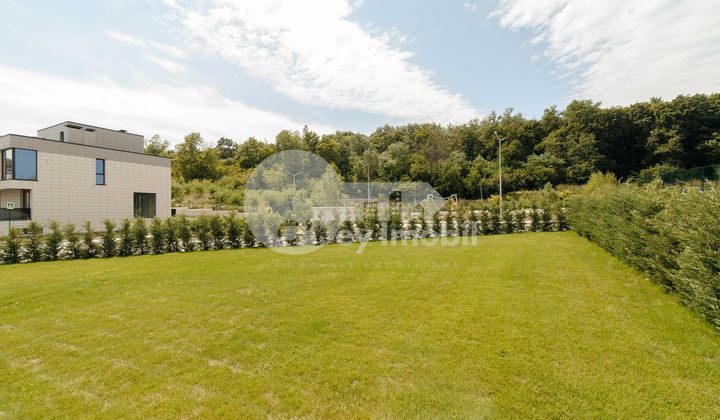 Casă, Botanica, PĂȘUNILOR