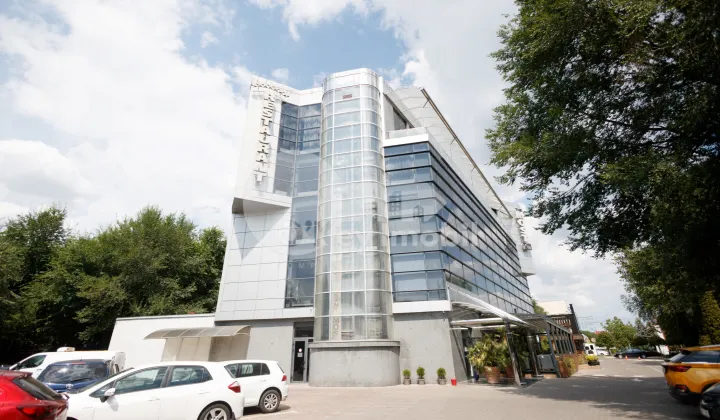 Spațiu comercial, Centru, ARBORILOR