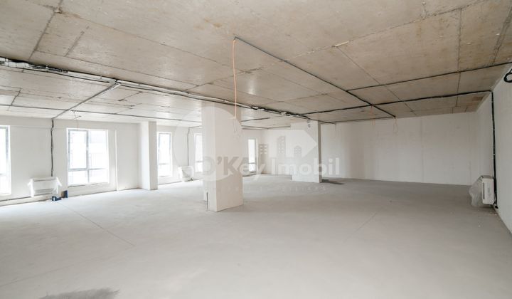 Oficiu, Centru, MIHAI EMINESCU