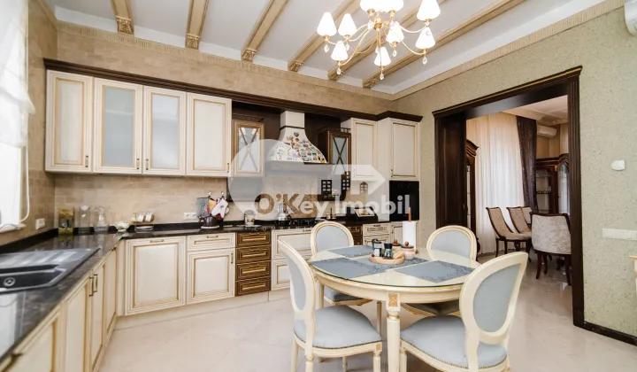 Casă, Telecentru, DRUMUL VIILOR