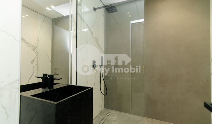 Casă, Botanica, PĂȘUNILOR