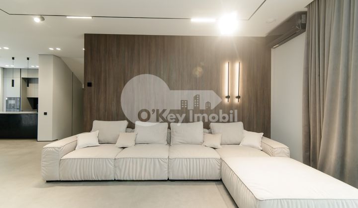 Casă, Botanica, PĂȘUNILOR