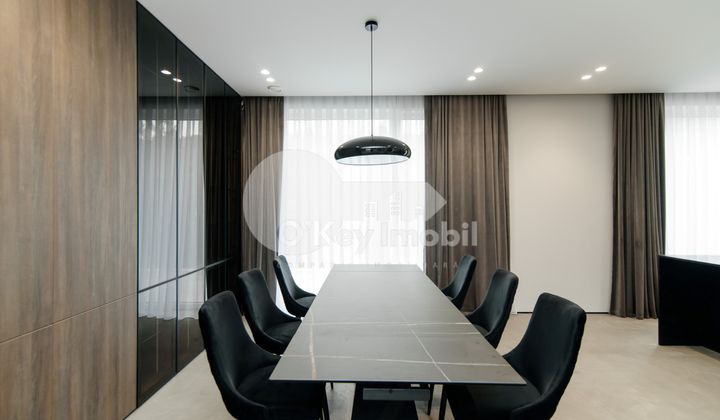 Casă, Botanica, PĂȘUNILOR