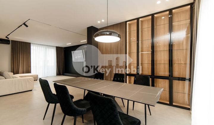 Casă, Botanica, PĂȘUNILOR