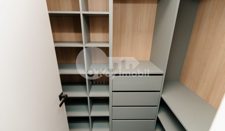 Casă, Botanica, PĂȘUNILOR