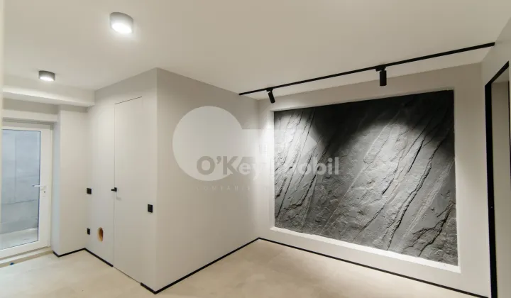 Casă, Botanica, PĂȘUNILOR