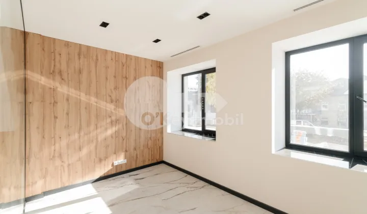 Spațiu comercial, Centru, TIGHINA