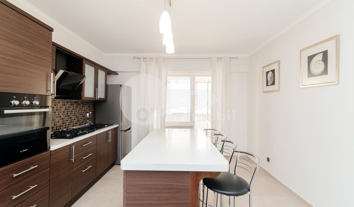 Квартира, Центр, ПЕТРУ РАРЕШ