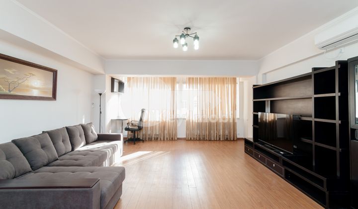 Квартира, Центр, ПЕТРУ РАРЕШ