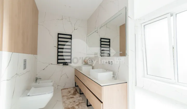 Дом, ДУМБРАВА